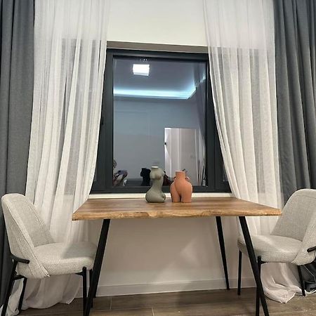 Tivat Apartment Luaran gambar